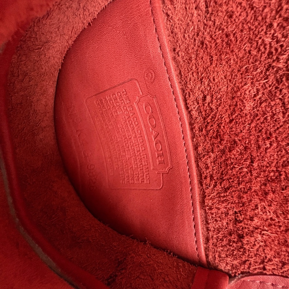 Vintage Coach Mini Bag Belt Bag Crossbody #9826 Messenger Red Leather USA - Picture 13 of 13